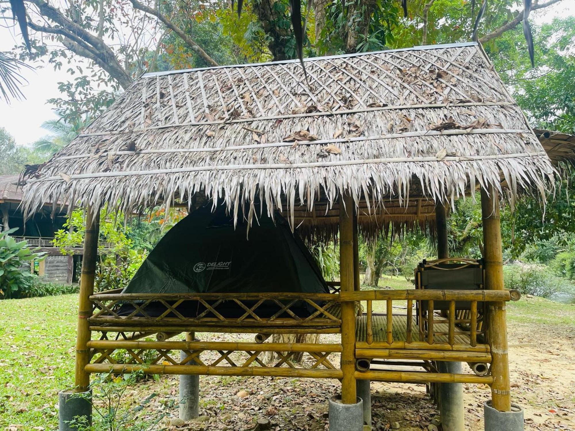 Khao Sok National Park Khaosok Monkeys & River Camps מראה חיצוני תמונה