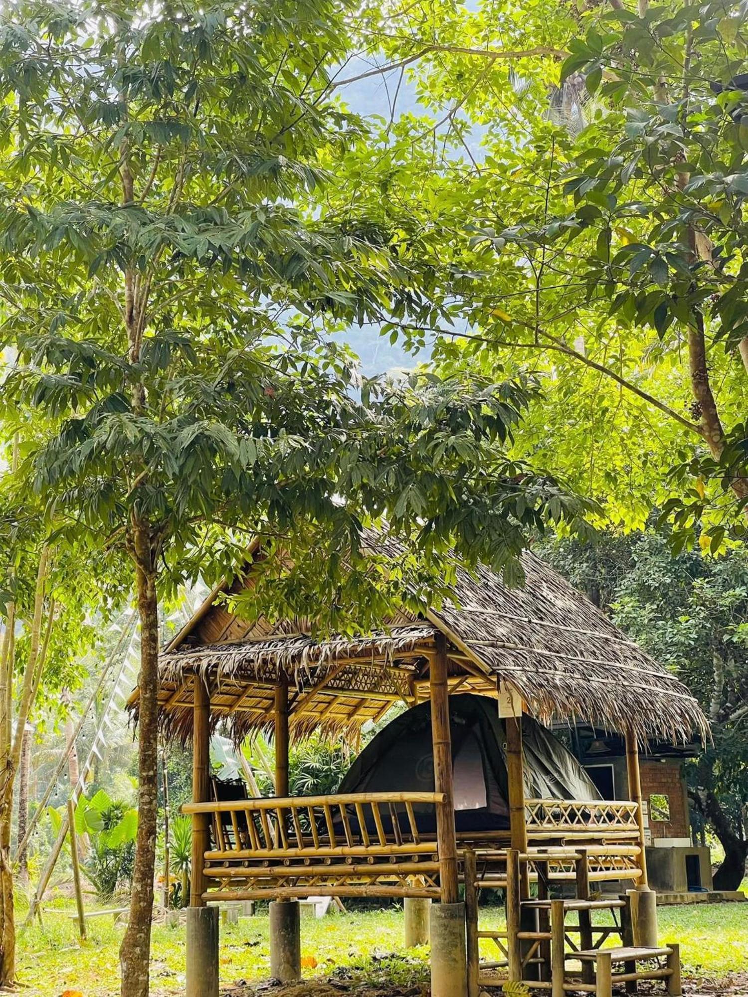 Khao Sok National Park Khaosok Monkeys & River Camps מראה חיצוני תמונה